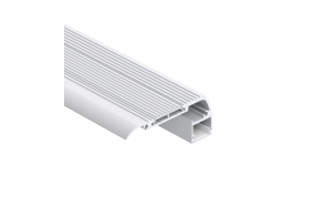 Aluminijski profil za LED traku, 2m, za stepenice
