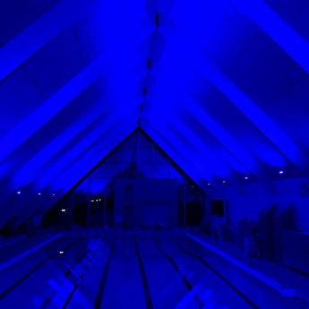 Piscine - Hinerup, Danemark. Projecteurs DMX Ultralux STXC22053