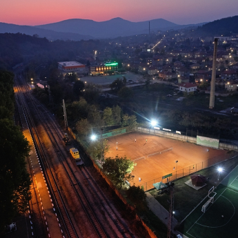 Γήπεδο τένις στο Ντριάνοβο