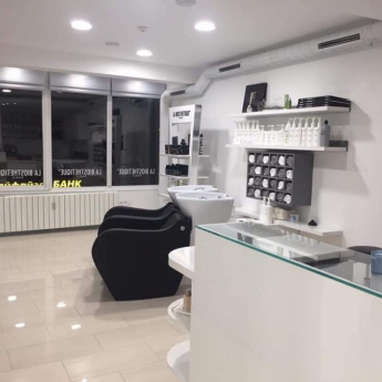 Beauty salon Em Si - Veliko Tarnovo